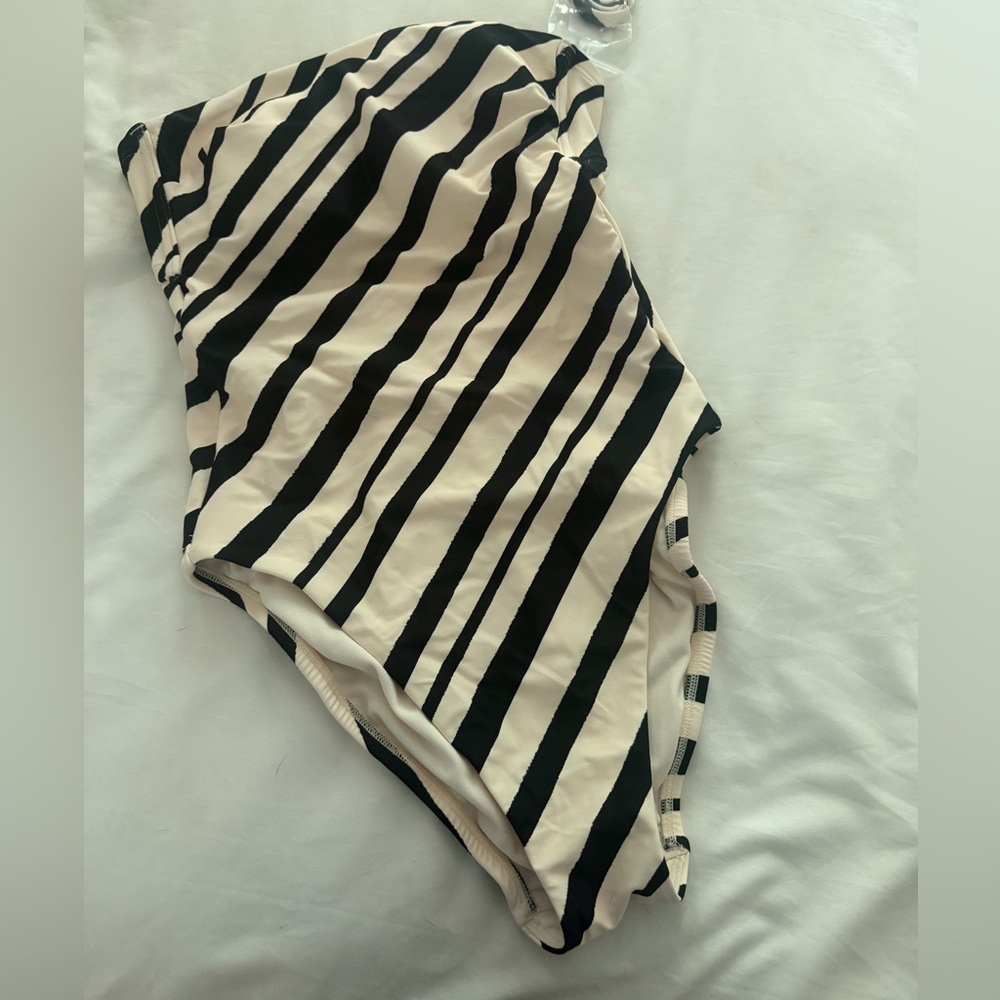 NWT Shade & Shore Black and Cream Striped One-Piece Swimsuit